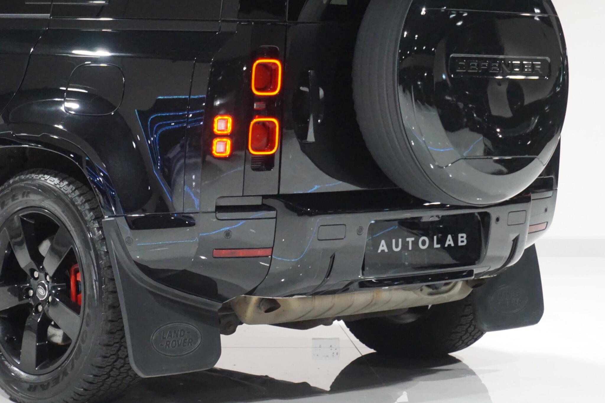 Land Rover Defender 110 2.0 P400e 15.4kWh XS Edition SUV 5dr Petrol Plug-in Hybrid Auto 4WD Euro 6 (s/s) (404 ps)